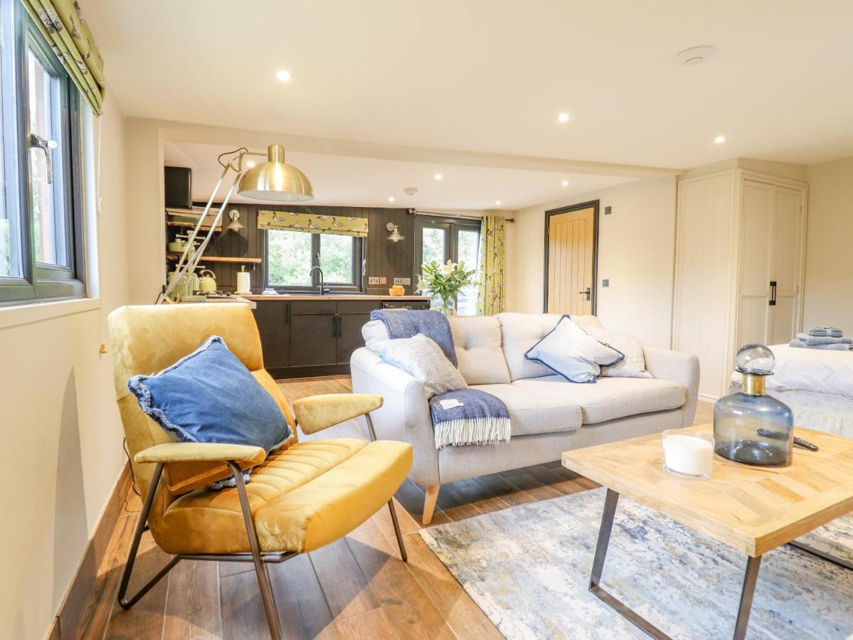 The Cabin At Evelyns Retreat 코웬 외부 사진