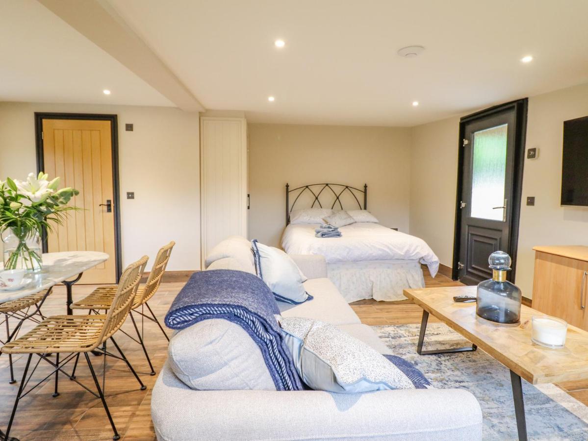 The Cabin At Evelyns Retreat 코웬 외부 사진